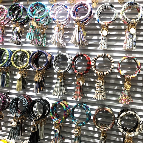 Porte-clés de Poignet en Cuir Artificiel Avec Gland Alliage O-Ring Bracelet Porte-clés pour Femme Tournesol Léopard Bijoux