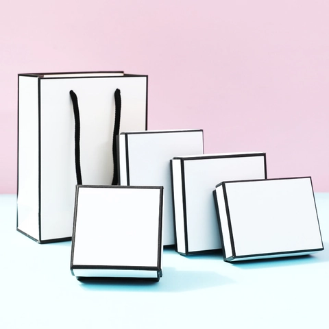 Jewelry Case Cardboard Paperboard With Sponge Minimalist White Black Edge Necklaces Earrings Bracelet Rings Packaging Gift