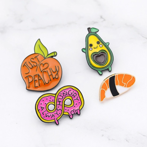 Schattige Cartoon Eten Emaille Pins Sushi Avocado Perzik Donut Badges Legering Broches Voor Rugzak Jassen Vrouwen Kinderen Sieraden