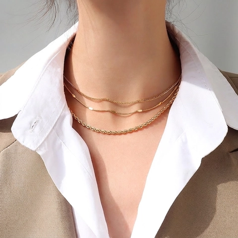 Collier Chaîne En Acier Inoxydable Plaqué Or 18K Corde Figaro Gourmette Boîte Serpent Gypsophila Maillon Basique Femme