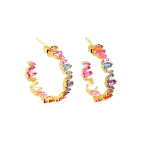 Orecchini A Cerchio A Forma Di C Con Zirconi Cubici Baguette Arcobaleno E Perno In Argento Sterling 925