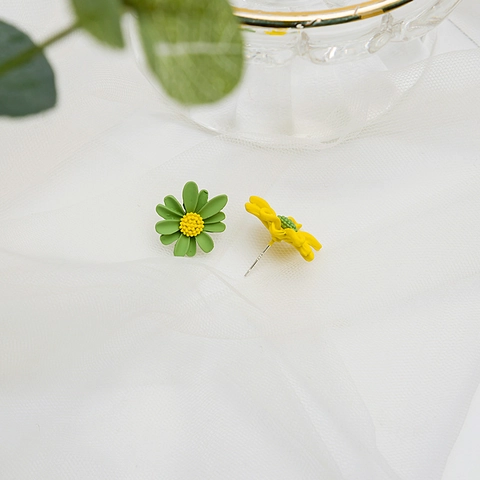 Asymmetric Daisy Flower Stud Earrings With 925 Sterling Silver Earring Post Colorful Hollow Floral Jewelry For Women
