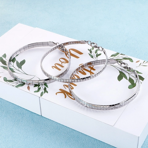 Collana E Bracciale In Acciaio Inossidabile Trama Geometrica Tono Argento Accessori Moda Minimalisti Per Donne