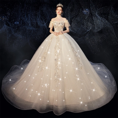 Off Shoulder Ball Gown Brautkleid Mit Pailletten Und Spitzenstickerei Sternenhimmel Cathedral Train Elegant Bride Gown