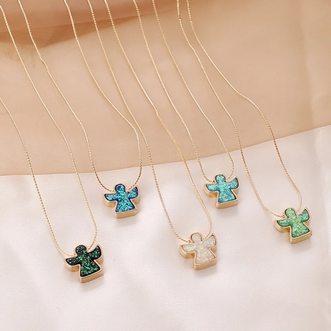Collar Con Colgante De Ángel Aleación Colorida Opale De Imitación Incrustada Cadena De Clavícula Joyería Para Mujeres Regalo Elegante