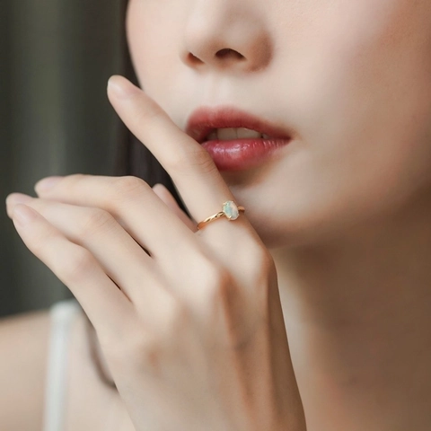 925 Sterling Silver Ring With Synthetic Opal Gemstone Adjustable Open Band Gold Plated Hammered Texture Minimalist Jewelry For Women