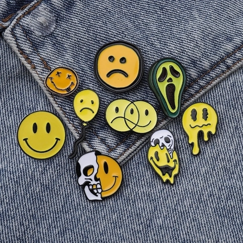 Cartoon Weird Smiley Face Enamel Brooch Skull Melting Balloon Badge Alloy Lapel Pin For Backpack Clothing Decoration Gift