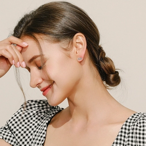 925 Sterling Silver Infinity Turquoise Stud Earrings Minimalist Fashion Jewelry For Women Everyday Wear Elegant Accessory