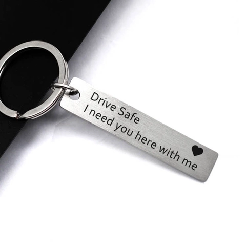 Portachiavi Drive Safe I Need You Here With Me Cuore Inciso Anello In Acciaio Inossidabile Spazzolato Regalo Minimalista