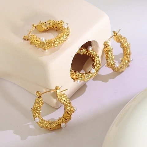 Pendientes De Aro Martillados Con Perlas Artificiales De Imitación Y Circonitas En Acero De Titanio Estilo Francés Geométrico Para Mujeres