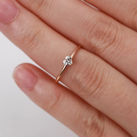 Minimalistischer Herzring Damen Kupfer Mit Zirkonia Besetzt Zarter Modeschmuck Geschenk Zum Jahrestag Hochzeit