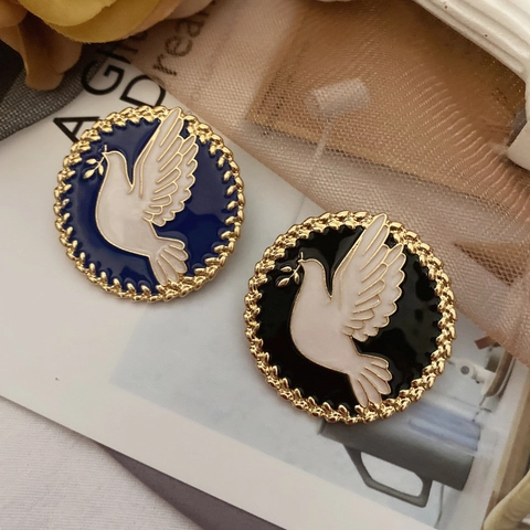 Vintage Round Peace Dove Enamel Brooch Gold Plated Alloy Olive Branch Lapel Pin Retro Jewelry Accessory Gift For Women