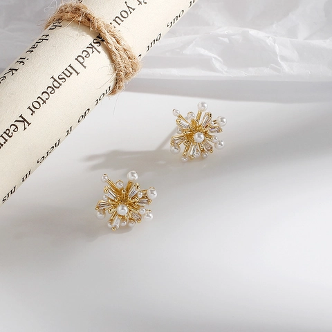 Pendientes de Botón Coreanos Copo de Nieve Perla Artificial Strass para Mujer Metal Chapado en Oro Joyería de Moda Regalo