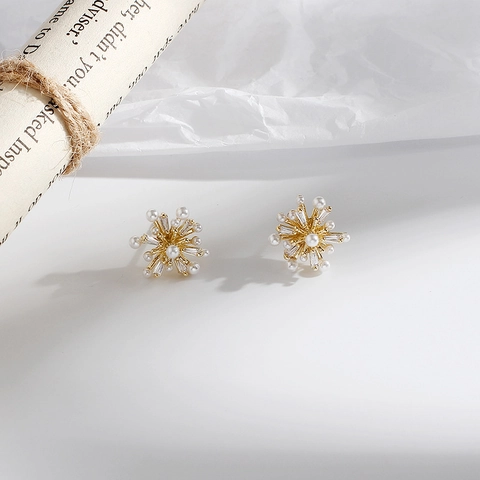 Pendientes de Botón Coreanos Copo de Nieve Perla Artificial Strass para Mujer Metal Chapado en Oro Joyería de Moda Regalo