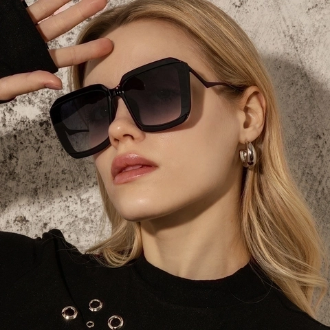 Oversized Square Sunglasses UV400 Protection Gradient Lens Plastic Metal Frame Fashion Outdoor Retro Style