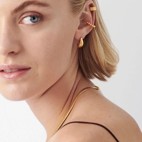 18K Gold Plated Stainless Steel Waterdrop Chunky Hoop Earrings For Women Minimalist Geometric Bold Hollow Drop Earrings
