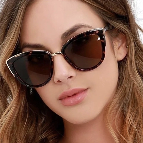 Vintage Cat Eye Sunglasses For Women Fashion Retro UV400 Protection Gradient Lens Plastic Metal Frame