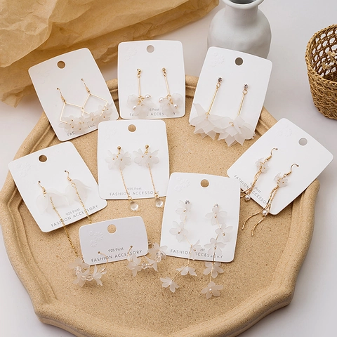 Floral Petal Dangle Earrings With 925 Sterling Silver Earring Post White Resin Daisy Long Tassel Elegant Sweet Women Jewelry
