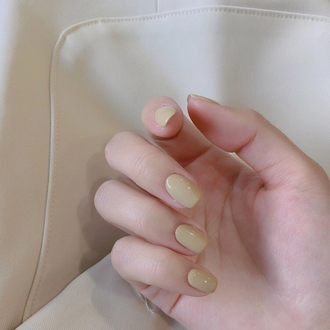 Solid Color Short Press On Nails Minimalist Beige Glossy Waterproof Full Cover Fake Nails Detachable Artificial