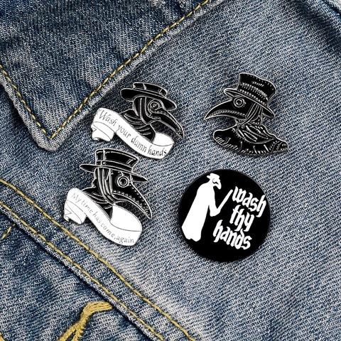Pin De Esmalte Médico De La Peste Broche Aleación Máscara Pájaro Gótico Humor Negro Novedad Insignia Accesorio De Ropa