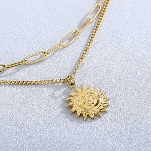 Double Layered Stainless Steel Necklace With Sunface Pendant Paperclip Curb Chain Retro Fashion Jewelry For Women