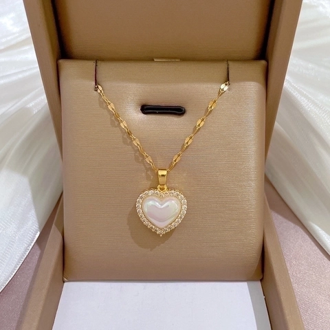 Collar Con Colgante De Corazón De Acero De Titanio Cobre Con Circonita Perla Artificial Irisada Joyería Elegante Para Mujer