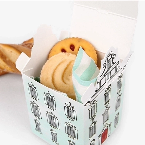 European Style House Shape Gift Box Cardboard Cartoon Villa Candy Box With Ribbon For Wedding Party Baking Packaging