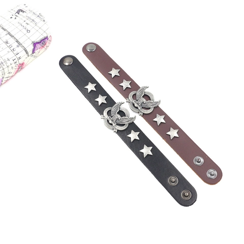 Pulsera de Cuero Ancha Punk Vintage para Hombre Retro Águila Estrella Remache Piel de Vaca Hip Hop Pulsera Brazalete Ajustable Joyería Regalo