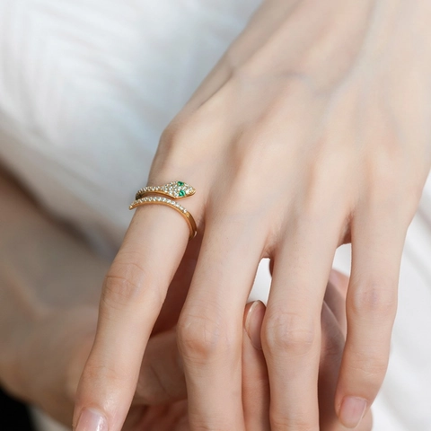 925 Sterling Silver Gold Plated Snake Open Ring Japanese Light Luxury Green Zirconia Eyes Adjustable Serpent Finger Ring For Women