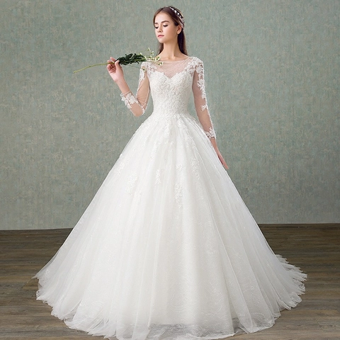 Élégante Robe De Mariée En Dentelle À Manches Longues Robe De Bal Décolleté Illusion Traîne Cathédrale Robe Nuptiale