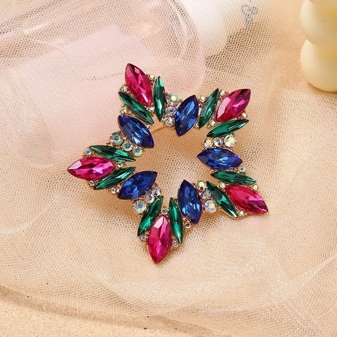 Spilla Stella Di Natale Lega Strass Colorati Placcato Oro Lusso Gioiello Geometrico Regalo Per Donna
