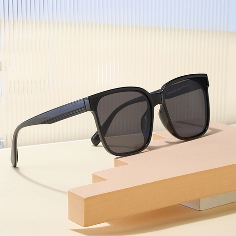 Gafas De Sol Cuadradas Polarizadas UV400 Material PC Gafas De Moda De Gran Tamaño Para Hombres Y Mujeres Moda Al Aire Libre