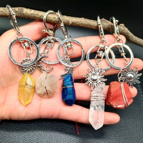Bohemian Naturkristall Rohstein Schlüsselanhänger Sonne Mond Stern Anhänger Drahtumwickelt Spirituelle Edelstein Schlüsselring