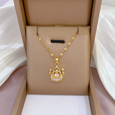 Herz Krone Anhänger Halskette Gold Plattiert Titan Stahl Kupfer Mit Zirkonia Elegante Schmuck Für Frauen