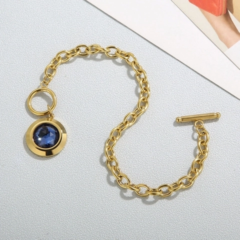 Vintage Stainless Steel OT Buckle Bracelet For Women Retro Round Rhinestone Pendant Toggle Clasp Chain Link Bracelet Jewelry