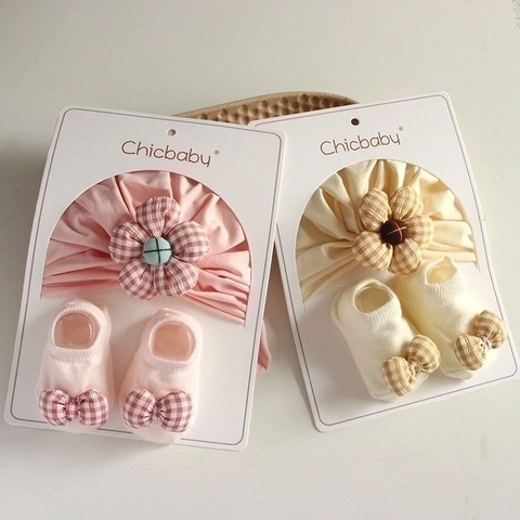 Ensemble Bonnet Turbante et Chaussettes en Coton Doux pour Bébé Fille Noeud Écossais Floral Kit Bonnet et Chaussettes