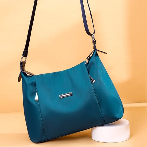 Damen Schultertasche Oxford Tuch Große Kapazität Wasserdicht Umhängetasche Einfach Lässig Stadt Mode Knödel Stil