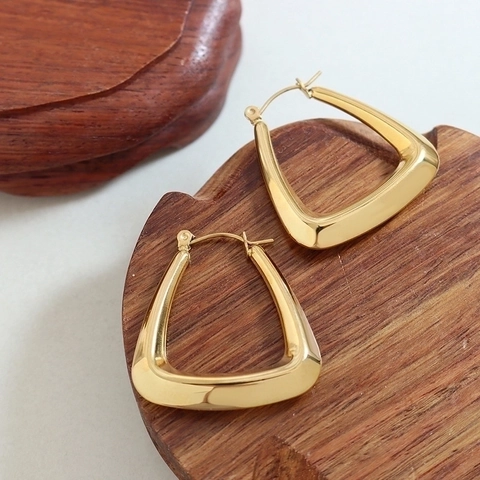 Pendientes De Aro En Forma De U Acero De Titanio Chapado En Oro De 18K Diseño Geométrico Minimalista Estilo Francés Versátil