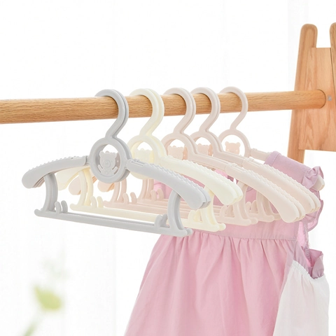 Verstellbare Kleiderbügel Kunststoff Rutschfest Platzsparend Baby Und Kinder Wäsche Kleiderschrank Organisation Cartoon Bär Bogen