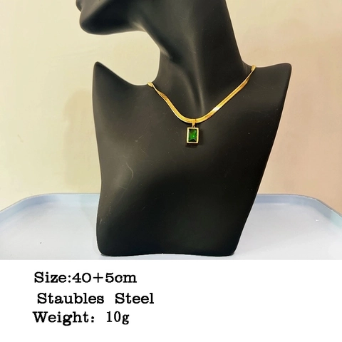 Collana A Catena Spina Di Pesce In Acciaio Inossidabile Con Ciondolo In Zircone Verde Smeraldo Rettangolare Da Donna Stile Vintage