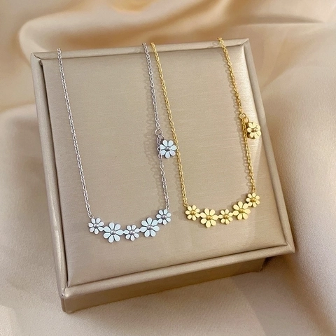 Collar De Flor De Margarita Acero Inoxidable Chapado En Oro Cadena De Clavícula Minimalista Joyería Floral Dulce Elegante Para Mujeres
