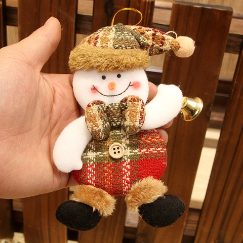 Kerst Hangende Ornamenten Plaid Stof Pluche Poppen Met Gouden Bellen Kerstman Sneeuwpop Rendier Beer Boomdecoraties