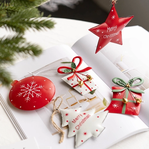 Ornamenti Appesi Albero Di Natale In Ferro Nordico Stella Fiocco Di Neve Scatola Regalo Con Campanelli Decorazione Festa