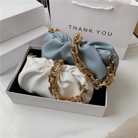 Sac Pochette Nuage Plissé Pour Femme En Cuir PU Sac À Main Tendance Avec Grosse Chaîne Dorée