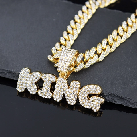 King Letter Pendant Necklace Alloy Rhinestone Iced Out Hiphop Cuban Twist Chain Streetwear Jewelry Unisex Accessory