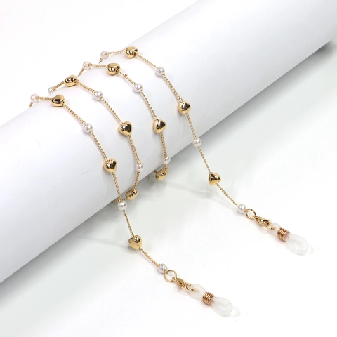 Golden Alloy Metal Glasses Chain With Heart Charms And Faux Artificial Pearls Anti Slip Eyewear Lanyard For Women Mask Strap