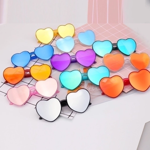 Mode Herzform Sonnenbrille Y2K Trendige Kunststoffrahmen Bunte Verspiegelte Gläser Für Damen Party Streetwear Deko