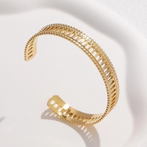 Women Stainless Steel Cuff Bracelet Hollow Out Geometric Open Bangle Vintage Beaded Edge Elegant Fashion Jewelry