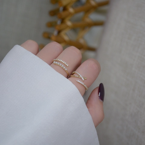 Geometric Cross Open Ring For Women Gold Plated Alloy With Faux Artificial Pearl And Cubic Zirconia Elegant Minimalist Jewelry