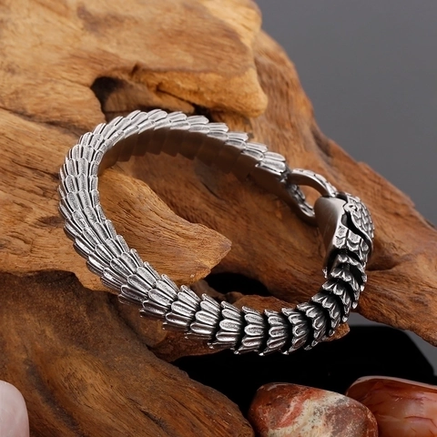 Men Stainless Steel Snake Scale Bracelet Retro Oxidized Cobra Head Clasp Hip Hop Punk Gothic Jewelry Accessory